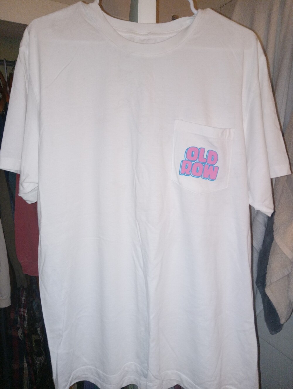 Old Row White Pocket T‑Shirt with Pink & Blue Logo Only Worn Once!